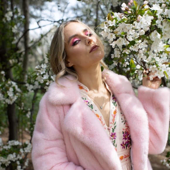 real mink fur coat Size M. color Pink - Picture 4 of 5